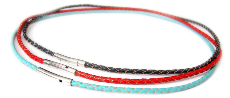 collier cuir