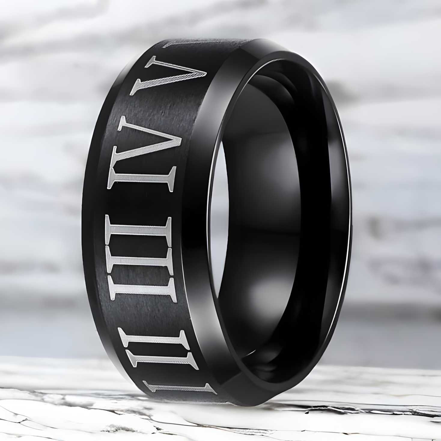 Bague homme plaquee noir avec chiffres romains Acier inoxydable 1027