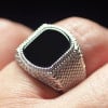 Bague homme acier chevaliere onyx noir carre