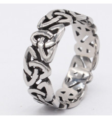 Men's ring with chiseled Celtic knot steel ring