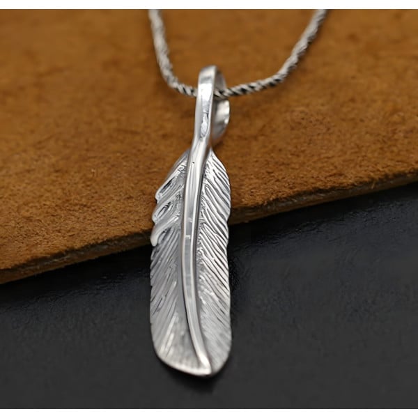 Men's Sterling silver feather pendant