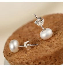 Boucles d'oeilles clous argent perles rondes eau douce minimaliste
