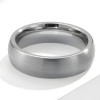 Anillo de hombre personalizado con cepillo de cúpula de alianza de tungsteno