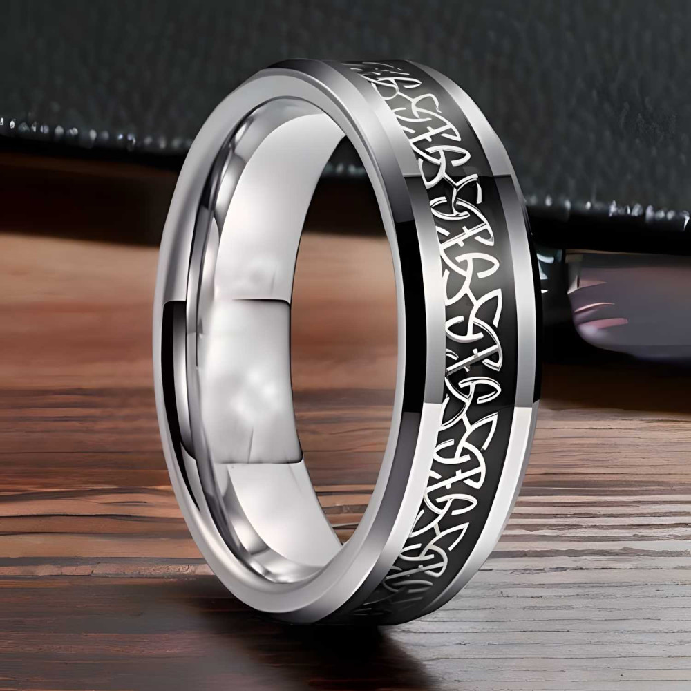 Fede nuziale personalizzata in tungsteno con nodo celtico