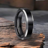 Anello da uomo in tungsteno nero con bordi smussati personalizzabili