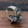 Anello da cavaliere in argento aperto con tigre da uomo