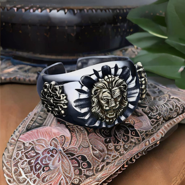 Fleur de lys ring deals