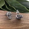 Boucles d'oreilles homme clous acier tete de mort - paire