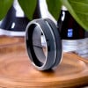 Fede nuziale da uomo in tungsteno con pennello personalizzabile
