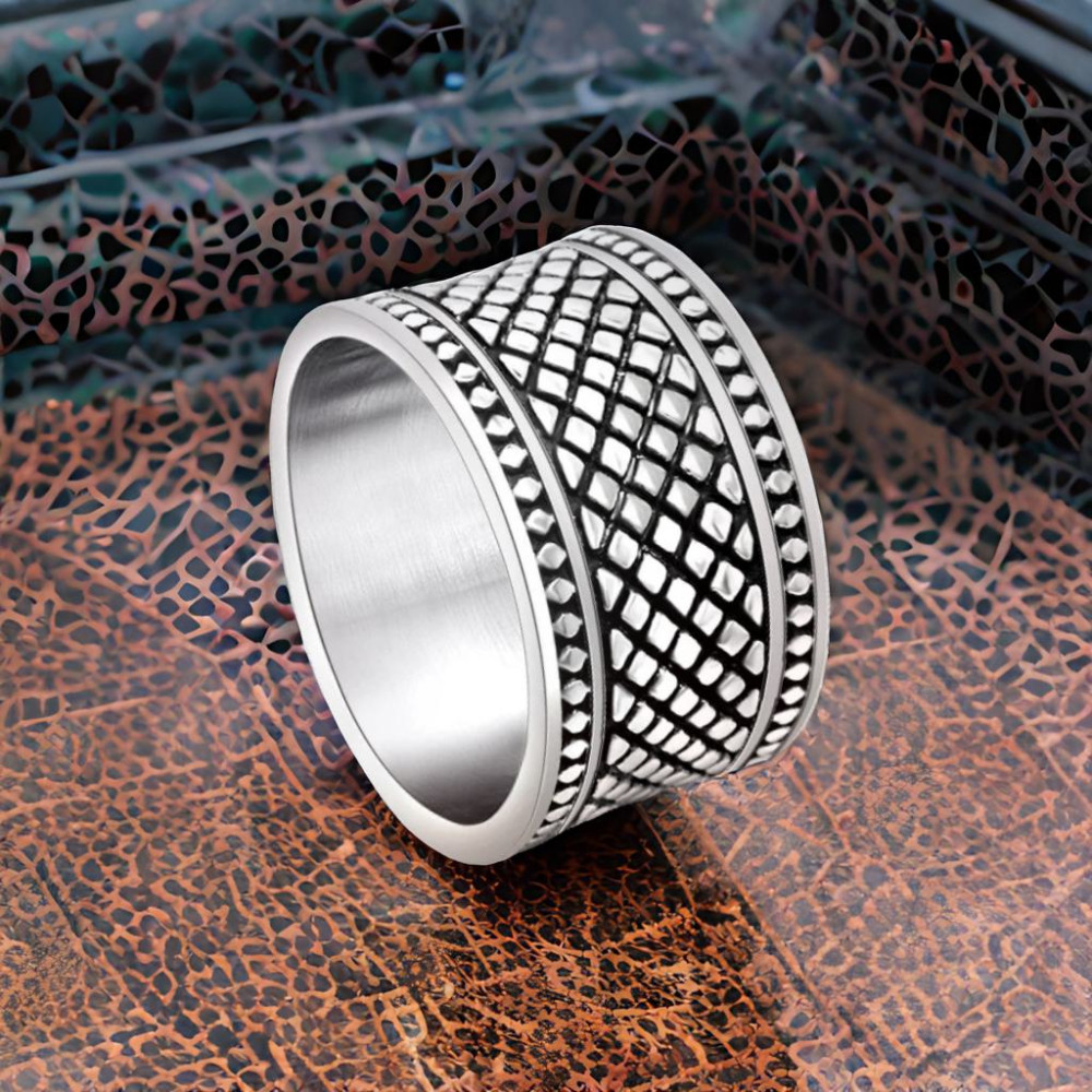 Anello da uomo in acciaio con motivo celtico