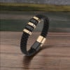 Bracciale da uomo in pelle con anello e chiusura magnetica in acciaio