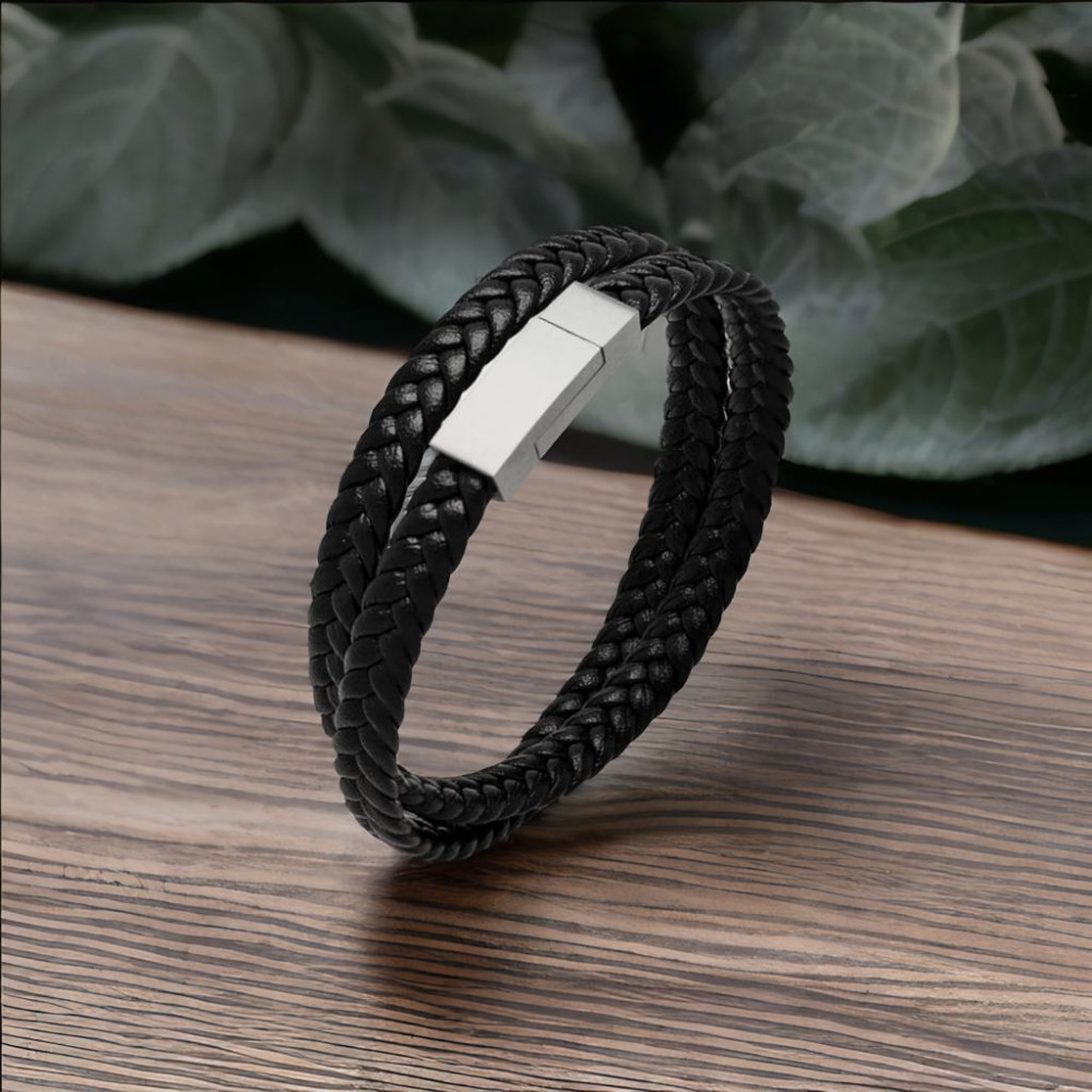 Bracciale Uomo in Pelle Intrecciata con Chiusura Magnetica in Acciaio