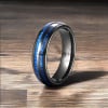Bague mariage personnalisee tungstene noir lignes bleues bois