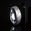Anello in tungsteno multi-scanalatura da uomo personalizzato da incidere