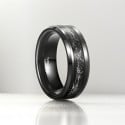 Fede nuziale personalizzata in tungsteno nero