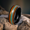 Anello personalizzato da uomo in legno opale di tungsteno
