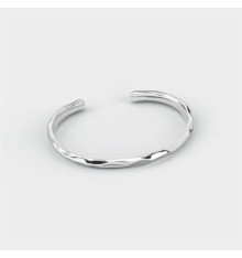 Bracciale rigido martellato in argento massiccio per uomo e donna