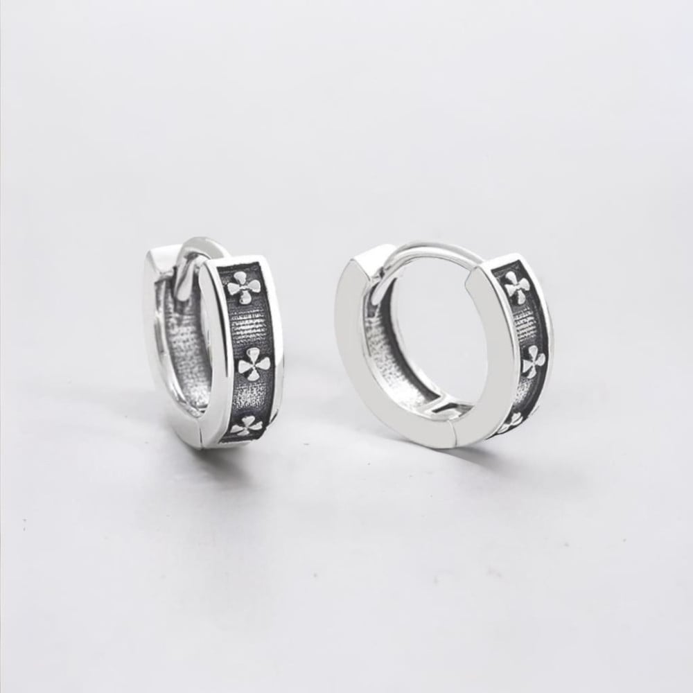 Boucles d'oreille argent creoles trefle 4 feuilles