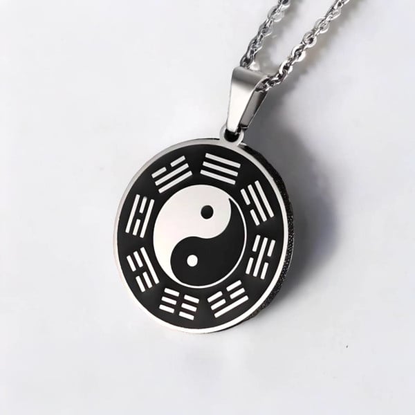 Ciondolo in acciaio armonia tai chi yin yang da uomo personalizzato