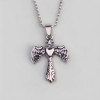 Pendentif Homme croix coeur ailes ange acier