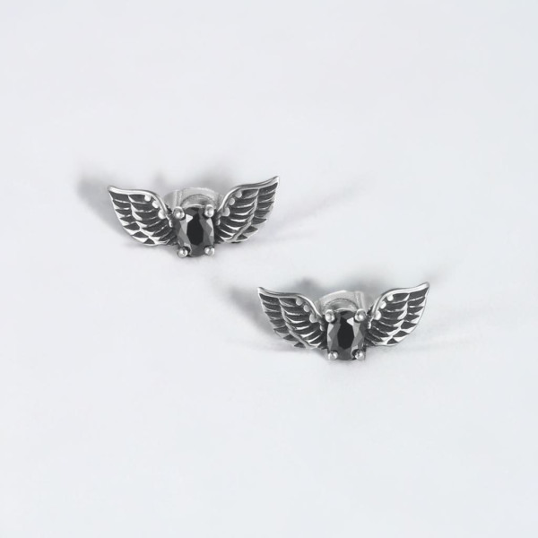 Heren oorbellen met zirkonium engelenvleugel stalen studs