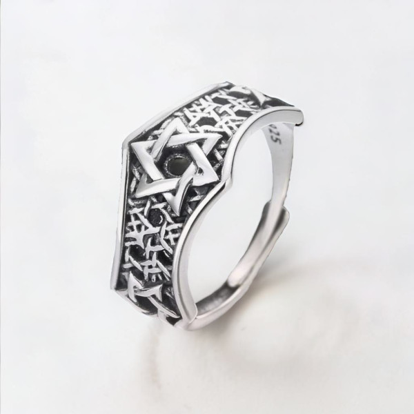 Anello aperto in argento con stella di David
