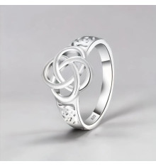 Damen-Trifle-Ring aus rhodiniertem Silber mit 4 Blättern, eingraviertem keltischen Knoten