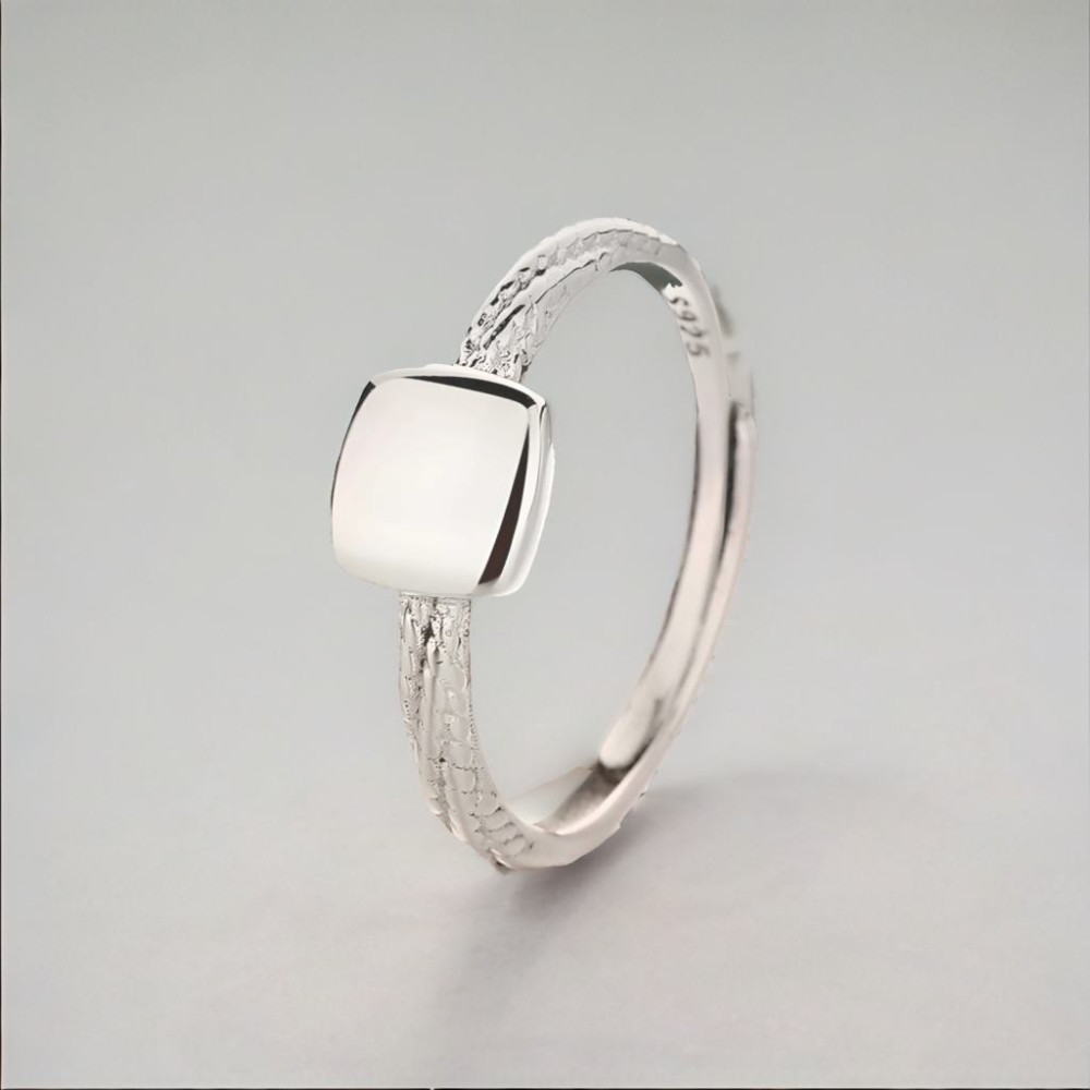 Square knight silver open ring for women