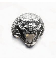 Anello da uomo con serpente cobra in argento cavalleresco