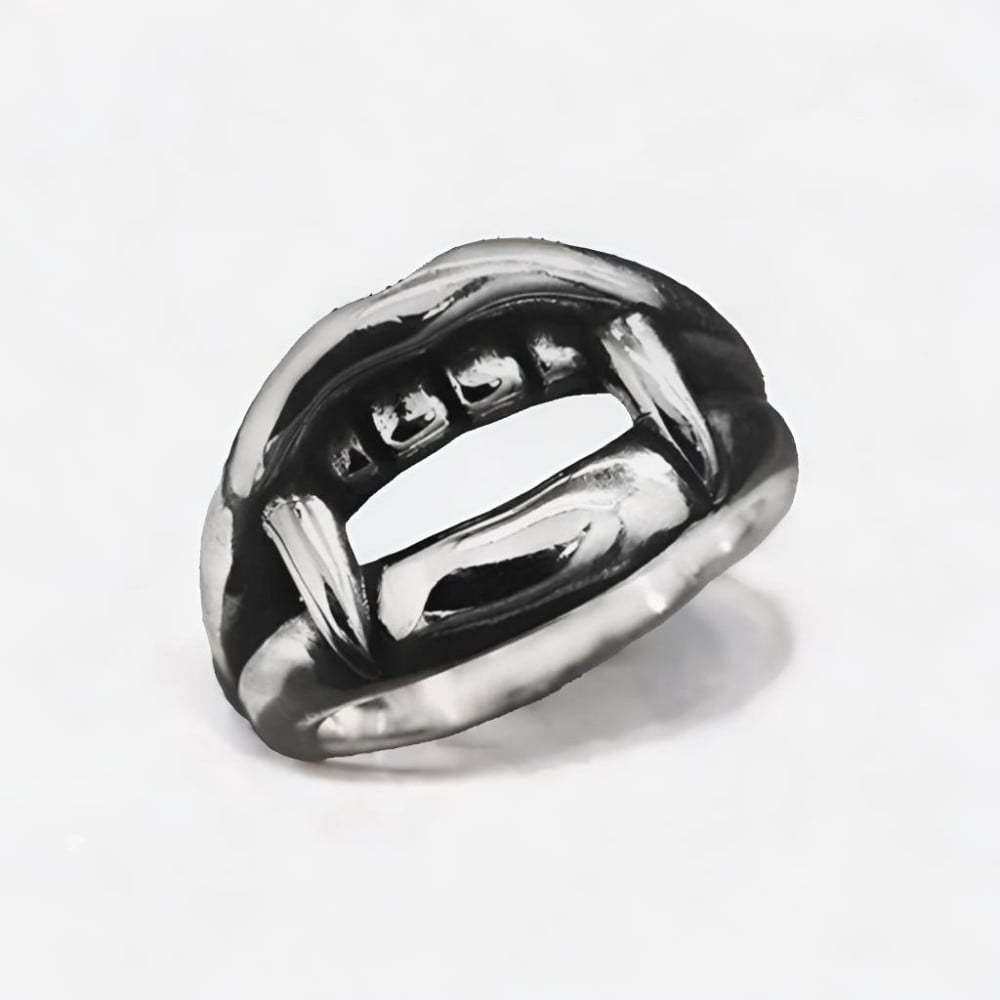 Bague argent homme chevaliere bouche de vampire