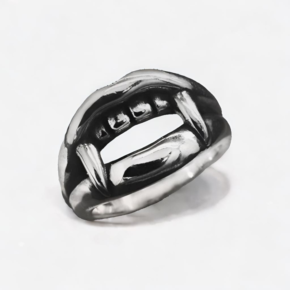 Men's silver ring knight vampire mouth