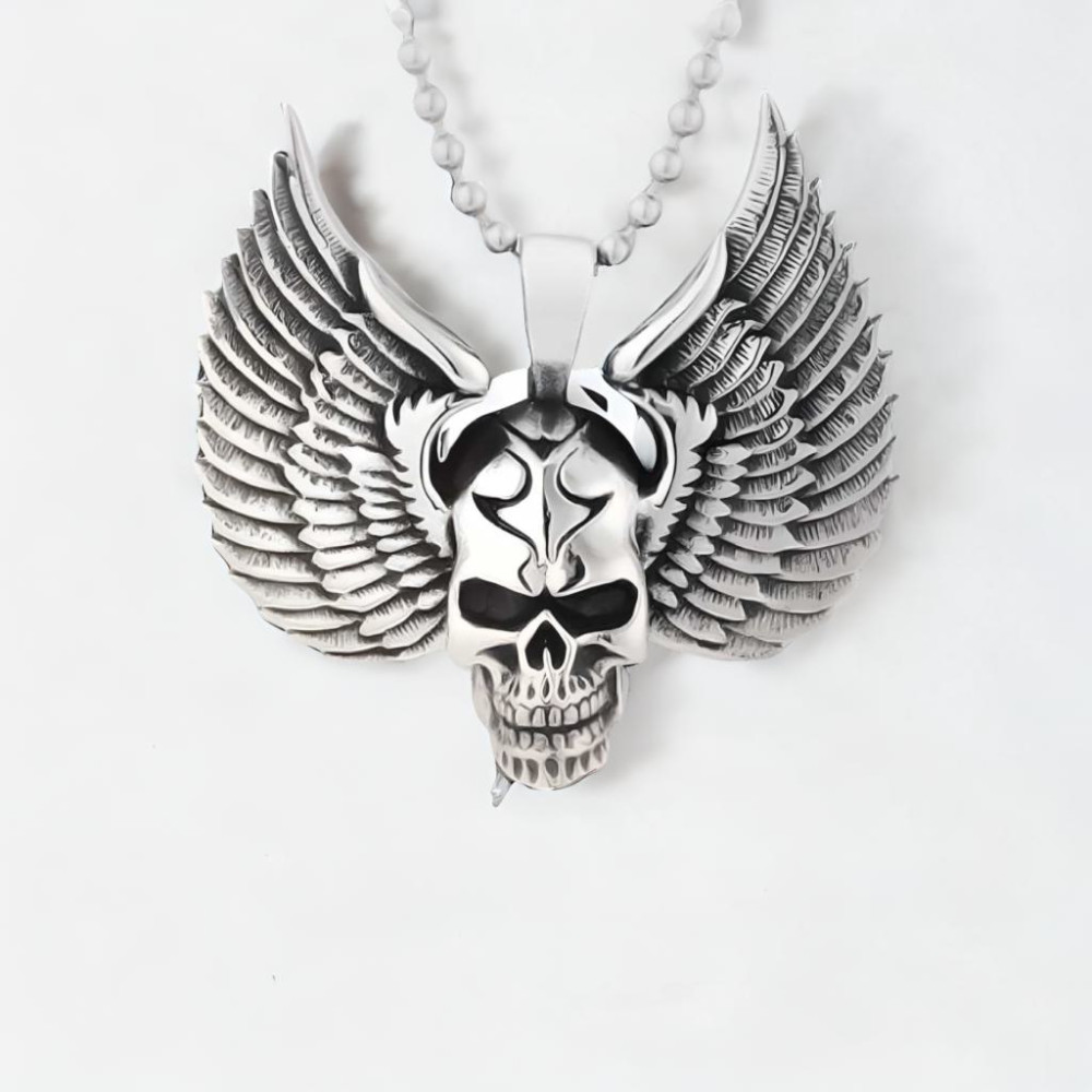 Pendentif homme tete de mort ailes acier