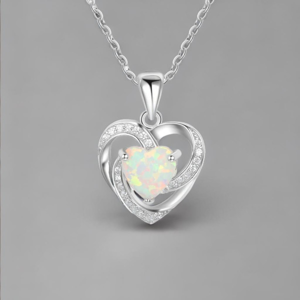 Ciondolo a catena in argento con cuore di zirconio opale