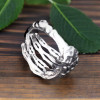 Bague argent main de squelette