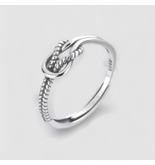 Anello aperto in argento con nodo celtico