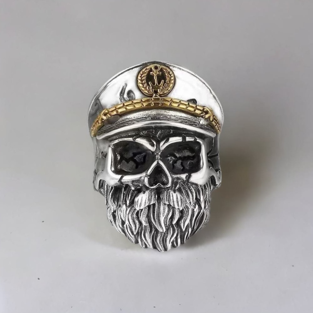Anello in argento aperto cavaliere uomo teschio barbuto nel cappello
