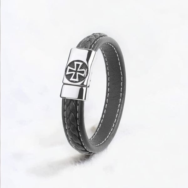 Men's braided leather bracelet with Maltese cross steel clasp