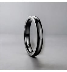 Anillo de bodas personalizado de titanio negro con banda pulida