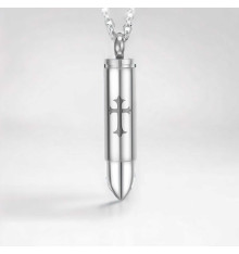 Colgante personalizado para hombre en acero con acabado pulido y diseño de cruz en forma de bala.