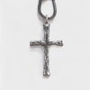 Colgante cruz de magma de plata