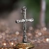 Colgante cruz de magma de plata