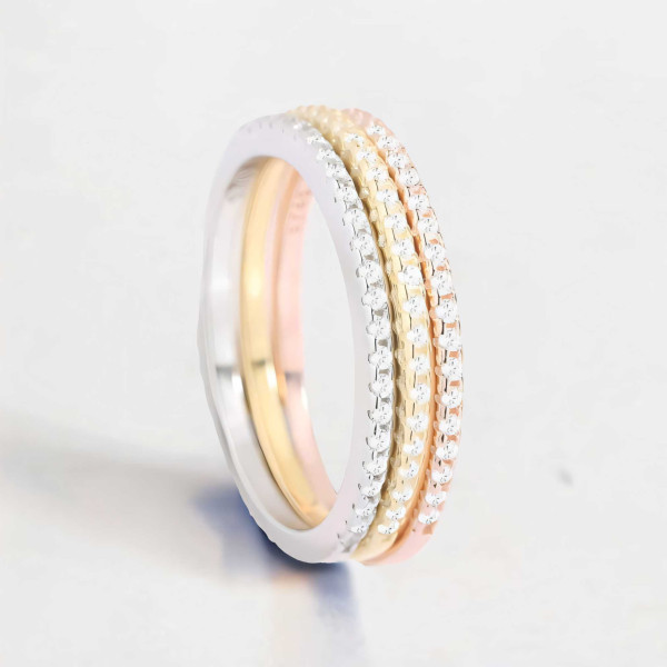 3-Ring-Damenring aus silbernem Zirkonium
