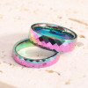 Bague tungstène personnalisable arc en ciel multi-facetté