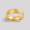 Bague personnalisee homme anneau titane plaque or style pneu biker rouage