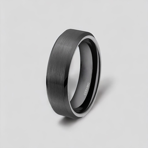 Bague ceramique noire matte brossee anneau personnalisable homme femme