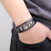 Bracelet cuir noir cordons croix de malte
