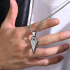 Pendentif celtique anneau runes vikings acier