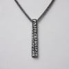 Pendentif celtique barre runes vikings acier