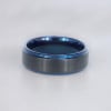 Bague personnalisee tungstene homme finition brosse noir bleu