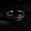 Anello in tungsteno spazzolato sfaccettato con linea di legno personalizzabile (Dupliqué)